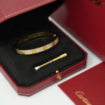 Cartier Love bracelet Full Diamond ‏Master quality ‏Gold