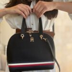 (Tommy Hilfiger The Element Duffle Bag (black