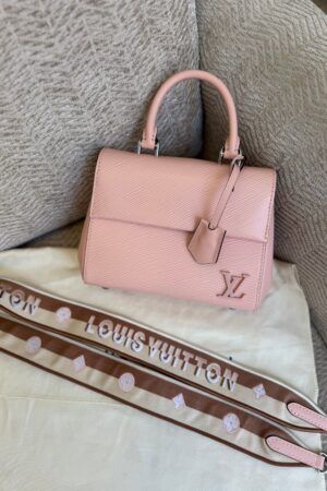 Louis Vuitton Cluny BB Pink