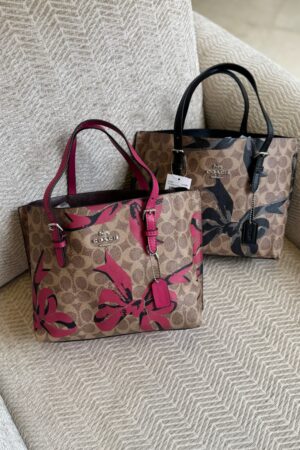 Coach Mollie Tote Bag 25 In Signature Canvas With Bow Print