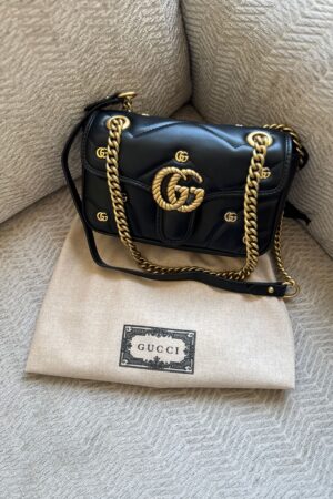Gucci small GG Marmont shoulder bag