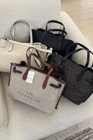 Coach Hanna Carryall bag
