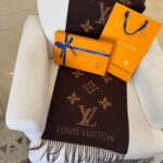 Louis Vuitton Scarf(WOOL)-BR