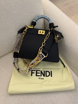 Fendi Peekaboo ISeeU small black calfskin leather bag