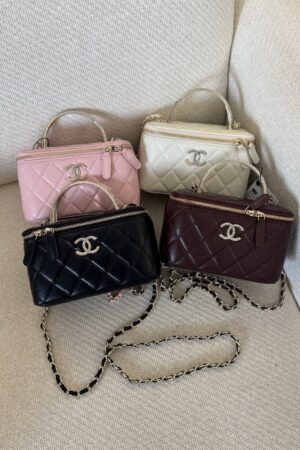Chanel vanity case with chain