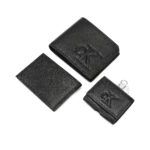 ⁦Calvin Klein men's pebbled leather wallet and  Airpods Cover set⁩ - الصورة ⁦7⁩
