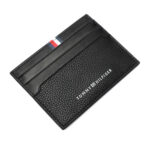 ⁦Tommy Hilfiger leather credit card holder in black with a pebble-grain finish⁩ - الصورة ⁦4⁩
