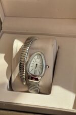 ⁦Bulgari Serpenti Tubogas watch White⁩ - الصورة ⁦2⁩