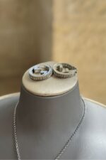 ⁦Gucci sterling Interlocking G pendant necklace and matching earring set⁩ - الصورة ⁦3⁩