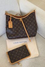 Louis Vuitton Carryall PM in Monogram