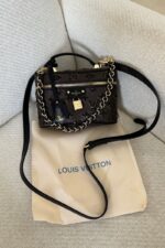 Vanity Chain Pouch Other Monogram Canvas