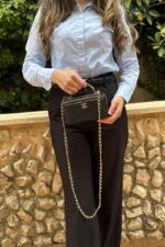 ⁦Chanel Small Vanity with Chain in black caviar leather⁩ - الصورة ⁦3⁩