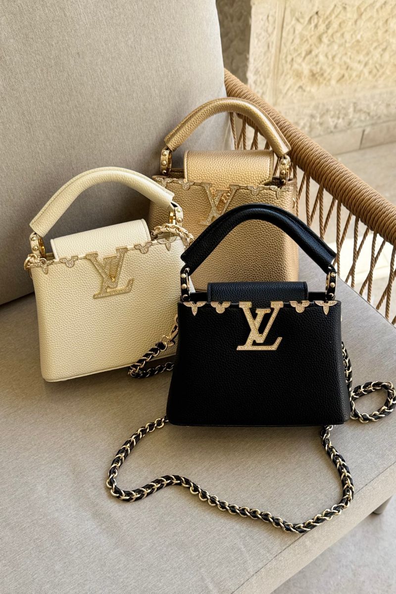 1 Louis Vuitton Capucines Mini - الصورة 1