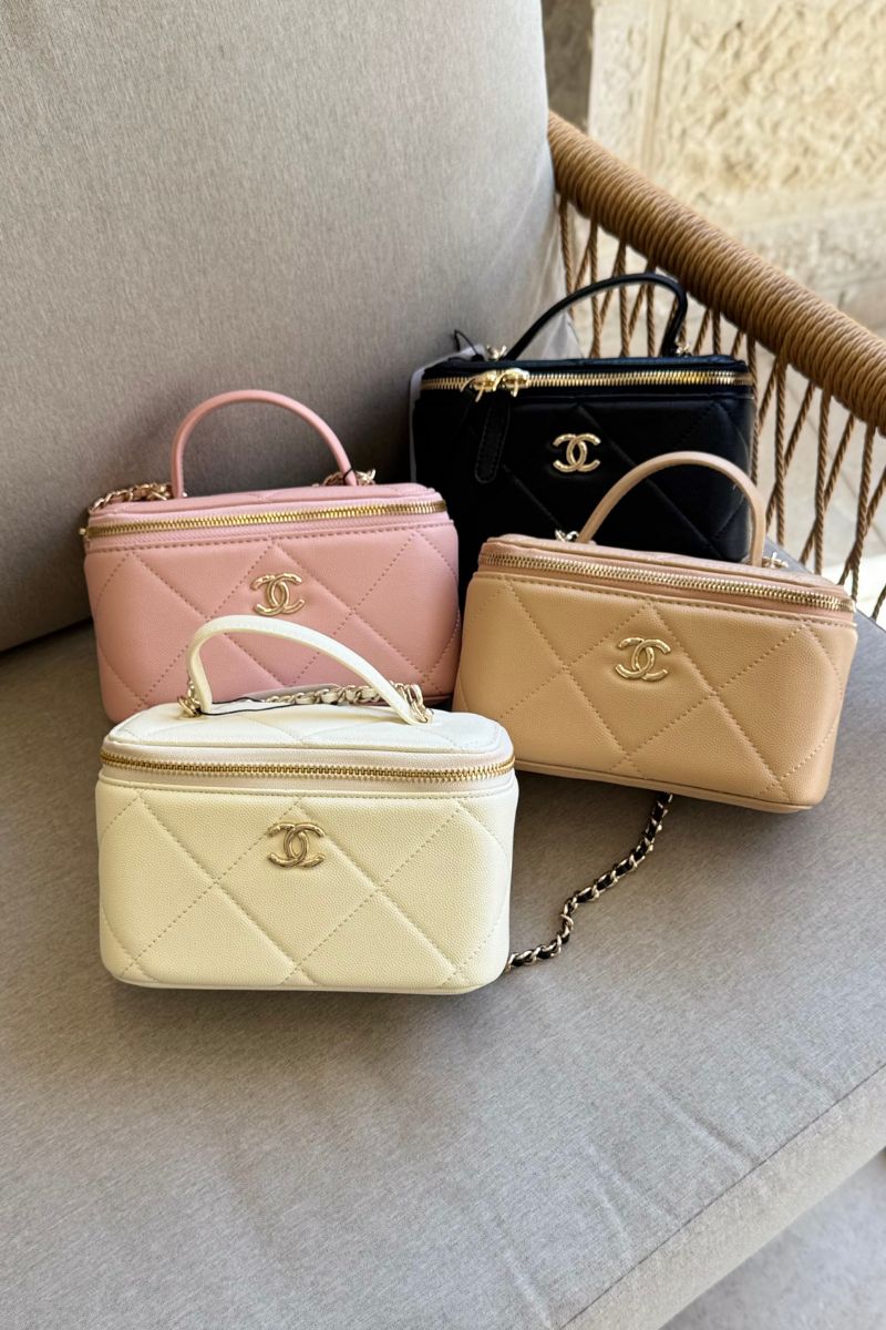 13 Chanel Pre-Owned Classic Top Handle Vanity Case - الصورة 1