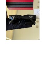 ⁦Prada PR A09S butterfly-frame sunglasses⁩ - الصورة ⁦4⁩