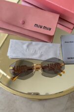 ⁦Miu Miu rimless sunglasses⁩ - الصورة ⁦3⁩