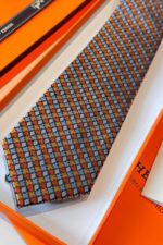 ⁦Hermès Silk Rope Hearts Tie Or⁩ - الصورة ⁦3⁩