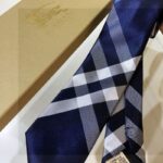 Burberry Check Silk Tie N