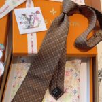 Louis Vuitton Monogram Classic Tie BR