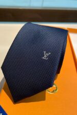 Louis Vuitton Signature Tie N - الصورة 3