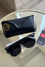 ⁦Ray-Ban Wayfarer Reverse sunglasses⁩ - الصورة ⁦2⁩