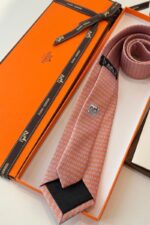 Hermès H Maillon Silk Tie OR - الصورة 7