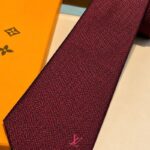 Louis Vuitton Signature Tie R