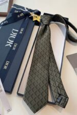 Christian Dior Diamond Pattern Jacquard Silk Tie