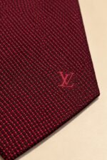 ⁦Louis Vuitton Signature Tie R⁩ - الصورة ⁦3⁩